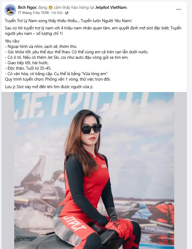 Bạn học cũ đến ngủ nhờ nhưng cả hai lại thức với nhau cả đêm